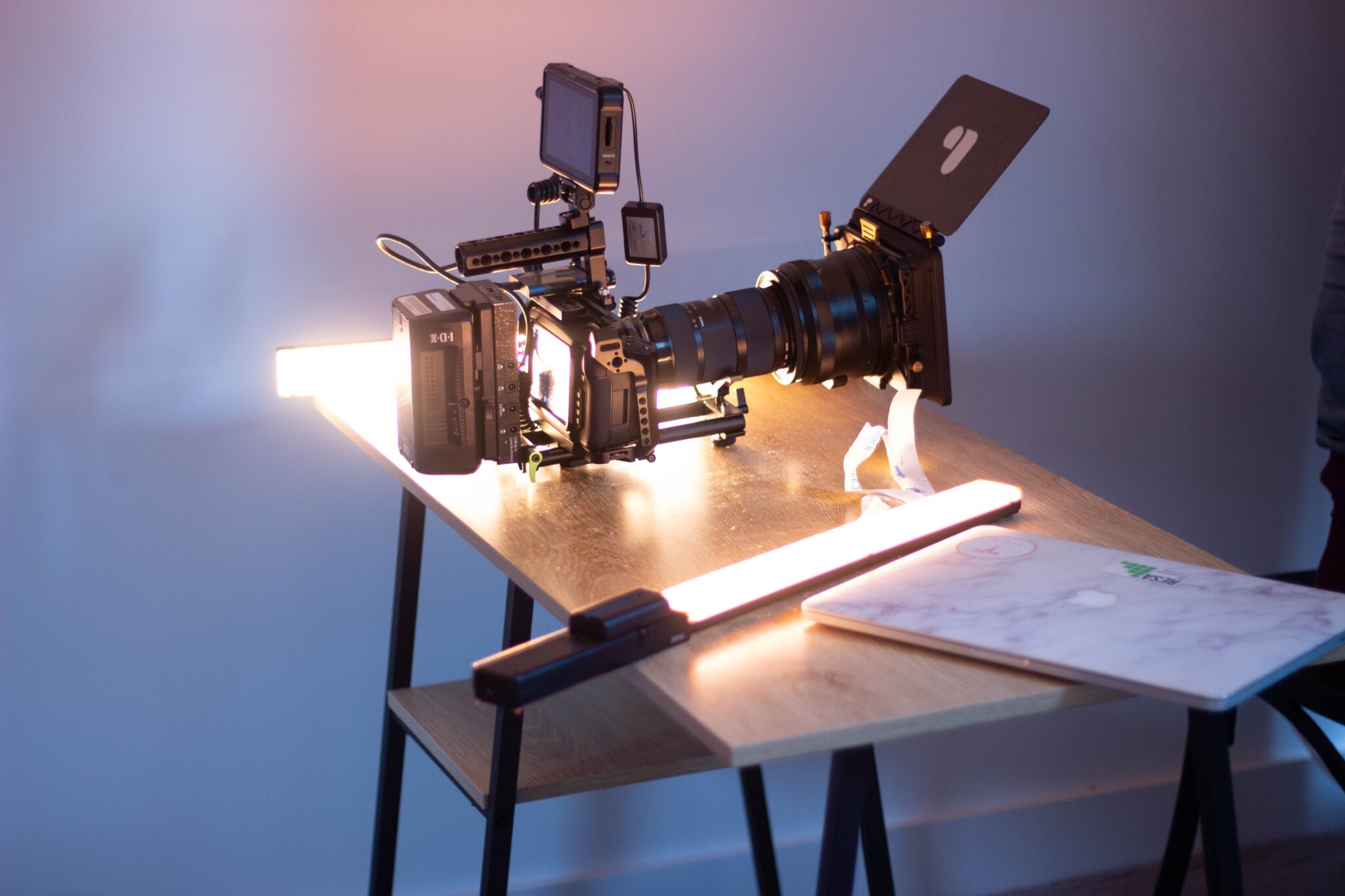 Miniatura para Equipamento essencial para começar no YouTube