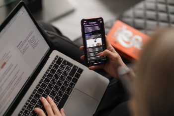 Miniaturansicht für Wie du mit Affiliate Marketing Geld verdienst