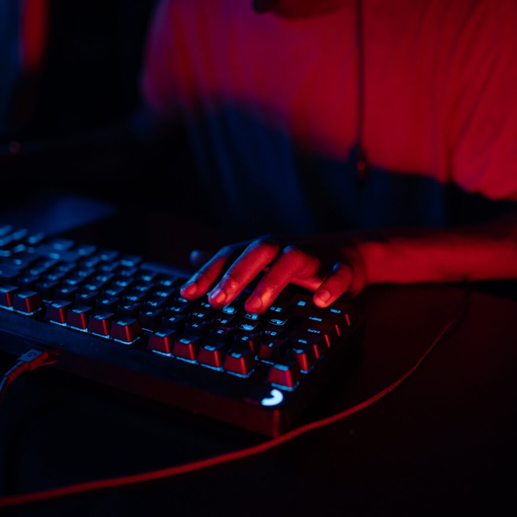 Miniatura para A Escolha Principal da HookSounds para Editor de Vídeo em 2025