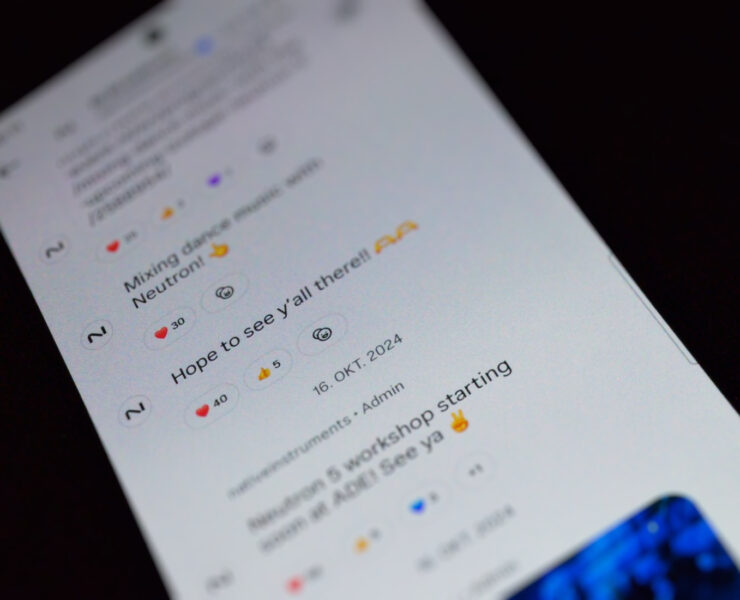 La pantalla de un teléfono inteligente que muestra un canal de difusión de Instagram.