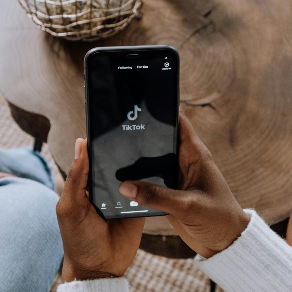 Miniaturansicht für Ein Blick auf die "Whee"-App von TikTok