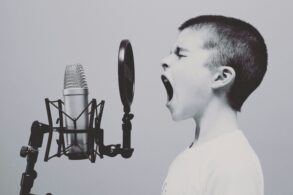 Miniatura para Cómo Consolidar tu Identidad de Marca a Través de la Música